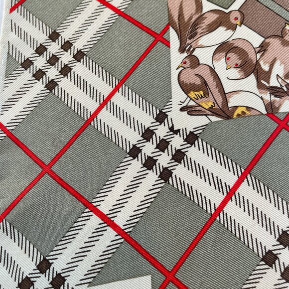 Burberrys “It’s Always Burberry Weather” Vintage Silk Scarf - Picture 4 of 15